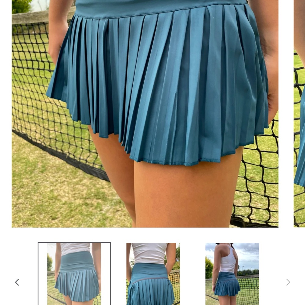 Women's Pleated Tennis Skirt in Teal